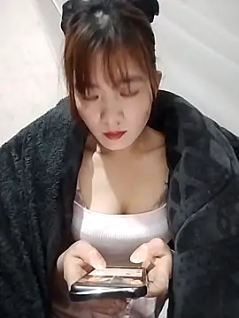 Queen-love45 online show from 02.18.26