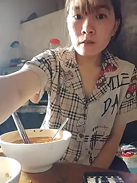 Queen-love45 online show from 02.24.26