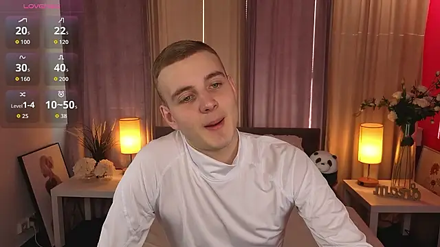 HereAlexColee online show from 03.06.26