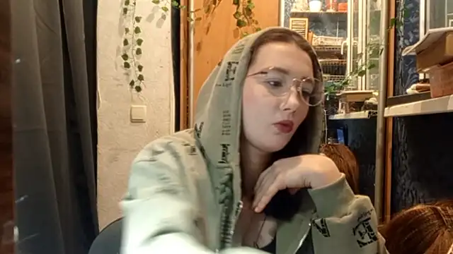 PhoebePalmer online show from 02.11.26