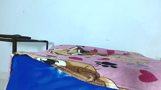 arielnoir6958 online show from 04.26.26