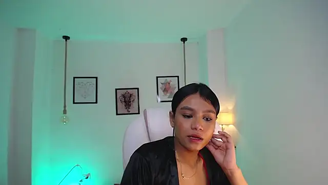 adhara 11 online show from 06.14.26