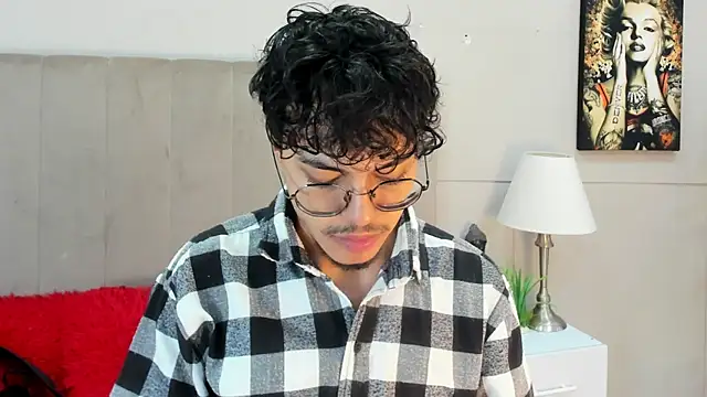 kai storn online show from 07.17.26