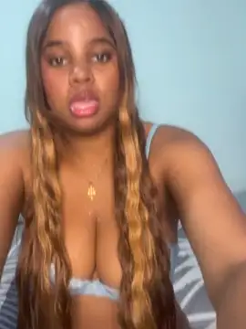 LUCIA-FERRERO online show from 02.24.26