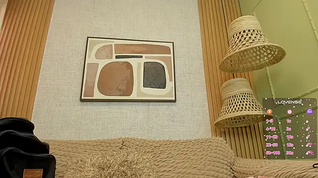 Kitty Wild 19 online show from 02.26.26