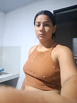 Cris18sexy online show from 05.19.26