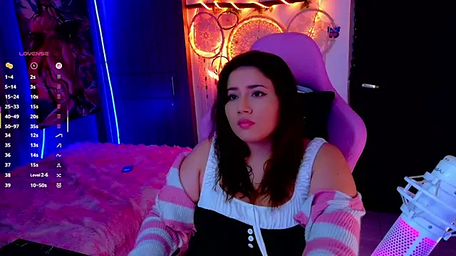 Snapshot of ALIS_E_G chatting on 06.23.26 ALIS E G online show from 06.23.26