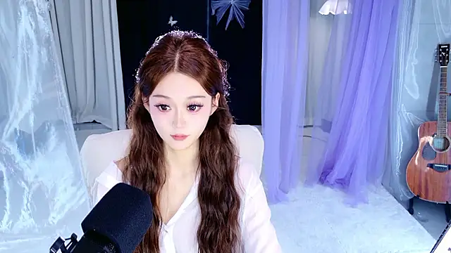 Dancer Lucky-Nini online show from 02.06.26