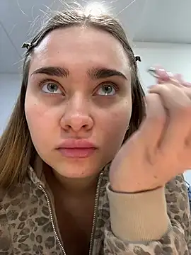 MonicaWestt online show from 03.05.26