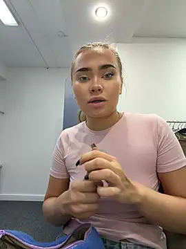 MonicaWestt online show from 06.30.26