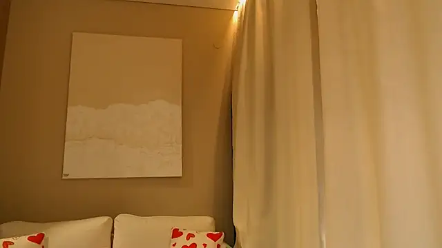 BluueSilk online show from 03.03.25