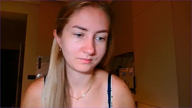 BluueSilk online show from 11.08.25