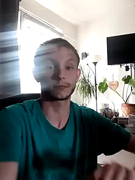 Snapshot of Jungspund25- chatting on 05.19.26 Jungspund25- online show from 05.19.26