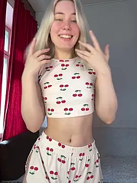 LovelyMiu online show from 07.10.26