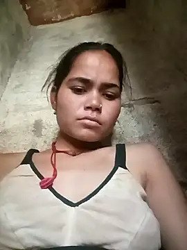 Sunali Bendre online show from 04.28.26