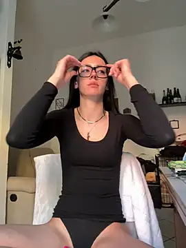 alibi room online show from 04.25.26