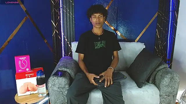 Walkers05 online show from 05.08.26