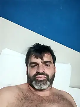 Snapshot of leo85rf chatting on 03.25.26 leo85rf online show from 03.25.26