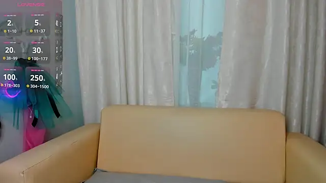 Snapshot of Kelly_nice chatting on 04.17.26 Kelly nice online show from 04.17.26