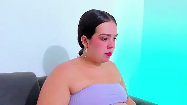 Emely pregnantt online show from 03.11.26