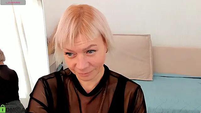 Ann Annise online show from 04.26.26
