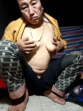 Ami-su online show from 03.14.26