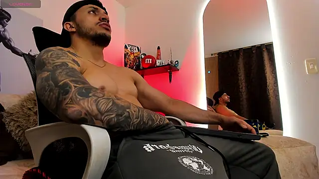 LiamReigns  online show from 07.28.26