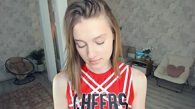 LianneBynon online show from 06.23.26