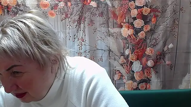 RenataDaster online show from 02.20.26