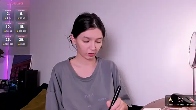 miabellee  online show from 02.20.26