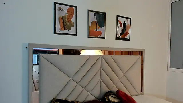 AmberQueen1 online show from 02.16.26