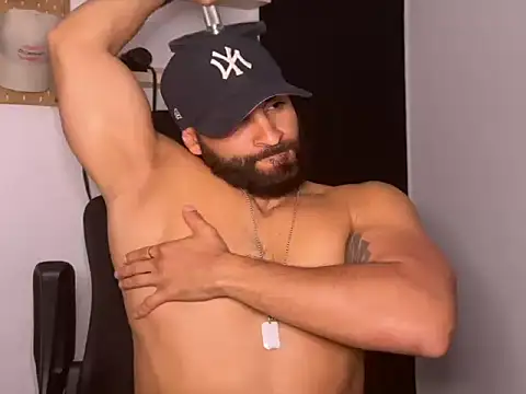 SamDornan51 online show from 02.27.26