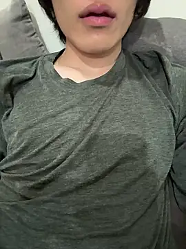 Snapshot of nlxq_ll chatting on 04.02.26 nlxq ll online show from 04.02.26