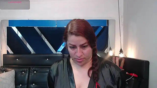 Alison-mar online show from 07.17.26