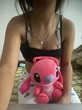 Nour-Lina online show from 02.13.26