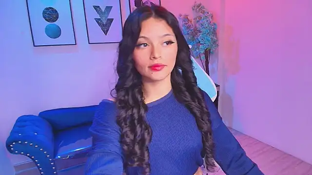 Maddie T18 online show from 06.12.26