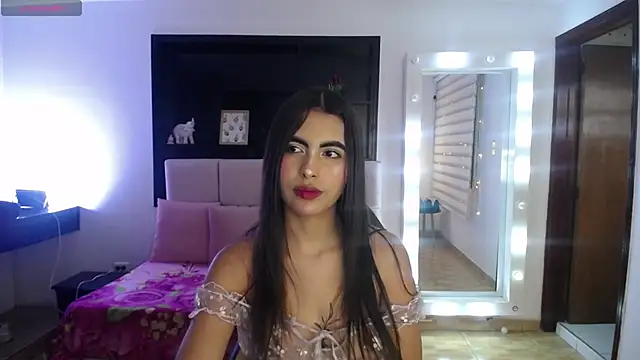 Perla lovely  online show from 02.19.26