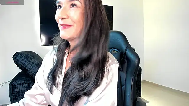 Emma Mendozaa online show from 06.09.26