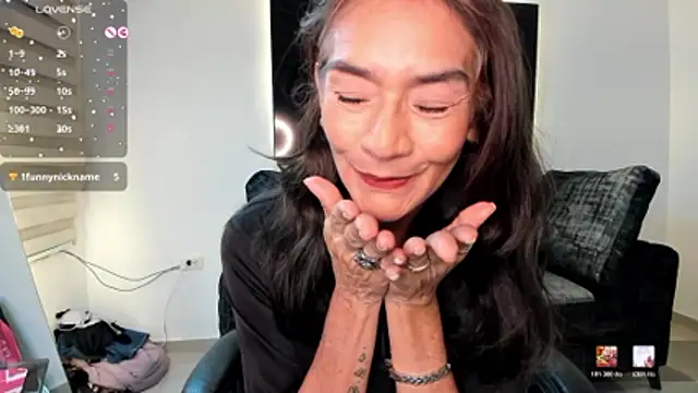 Emma Mendozaa online show from 06.13.26