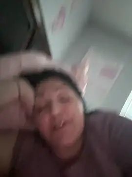 Snapshot of chrissyde chatting on 03.28.26 chrissyde online show from 03.28.26