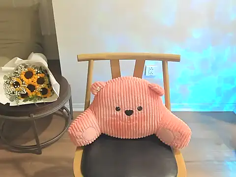 Ella nora online show from 03.10.26