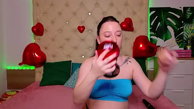 AwaMax online show from 02.17.26