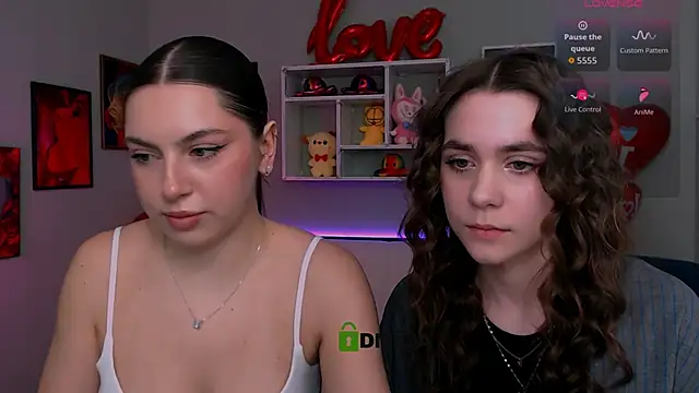 Snapshot of laurenmurrr chatting on 02.27.26 laurenmurrr online show from 02.27.26