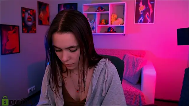 laurenmurrr online show from 04.25.26
