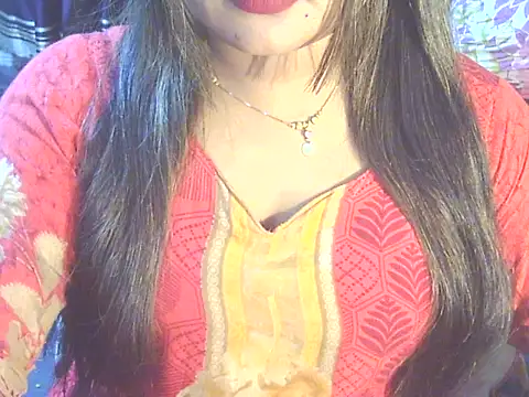 Snapshot of Nusrat_Faria chatting on 03.05.26 Nusrat Faria online show from 03.05.26