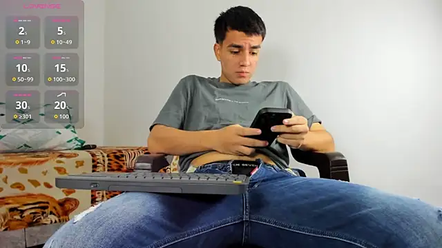 david hot08 online show from 02.25.26