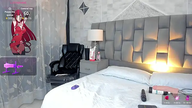 Snapshot of StacyMoon_ chatting on 02.18.26 StacyMoon online show from 02.18.26