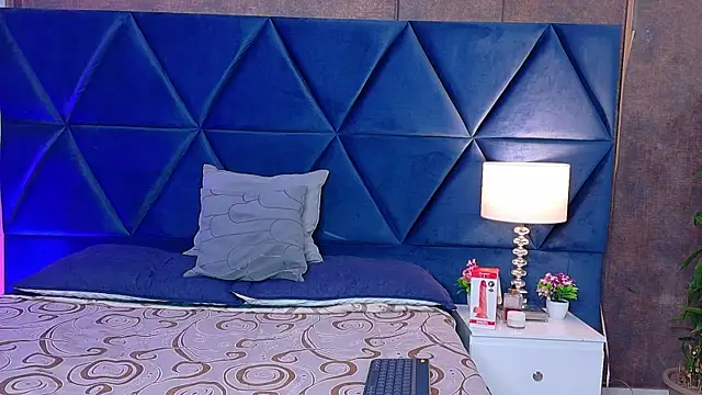 Britany Fox  online show from 02.14.26