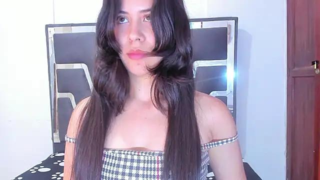 SamanthaHill  online show from 02.11.26