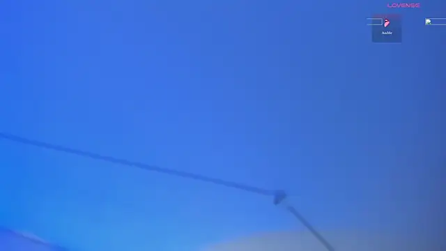 Snapshot of Yalezka_ chatting on 06.28.26 Yalezka online show from 06.28.26